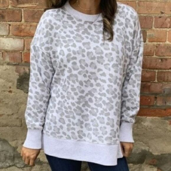 Aerie Oversized Desert Grey Leopard Fleece Pullover Size Small NWT - Picture 16 of 16